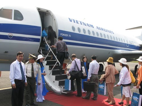 tien ich may bay 3 - Trên máy bay có những tiện ích mà nhiều người chưa biết
