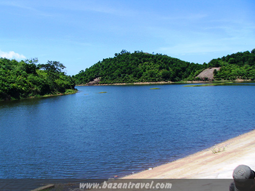 Bãi tắm Quan Lạn ở Hạ Long