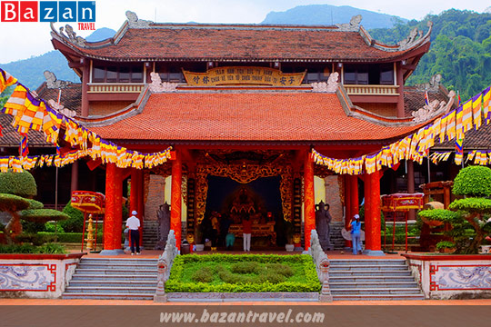 Núi Yên Tử – Điểm du lịch tâm linh hấp dẫn tại Quảng Ninh