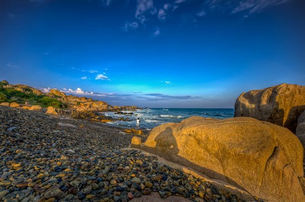 hon ghenh phan thiet 1 600x397 - Hòn Ghềnh Phan Thiết - vẻ đẹp hoang sơ tựa thiên đường