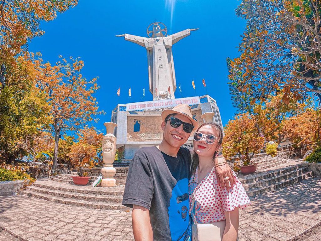 Top 10 địa điểm check-in đẹp nhất ở Vũng Tàu không thể bỏ qua check in tuong chua vung tau 1024x768 - Top 10 địa điểm check-in đẹp nhất ở Vũng Tàu không thể bỏ qua