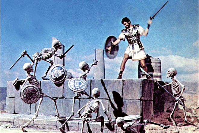 bo long cuu vang - Top 10 phim thần thoại Hy Lạp hay nhất mọi thời đại